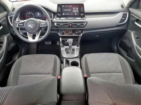 KNDEPCAA5M7047466 2021 KIA SELTOS - Image 8