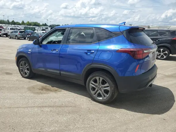 KNDEPCAA5M7092424 2021 KIA SELTOS - Image 2