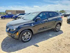 KNDEPCAA5M7129052 2021 KIA SELTOS
