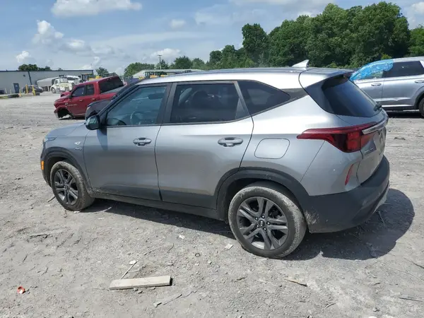 KNDEPCAA5M7155974 2021 KIA SELTOS - Image 2