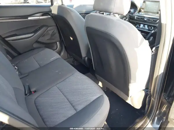 KNDEPCAA5M7157515 2021 KIA SELTOS - Image 8