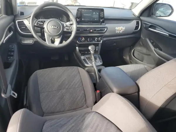 KNDEPCAA5M7167736 2021 KIA SELTOS - Image 8
