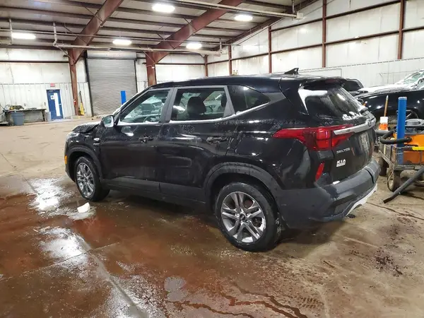 KNDEPCAA5M7178364 2021 KIA SELTOS - Image 2