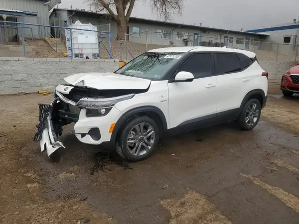 KNDEPCAA5M7215297 2021 KIA SELTOS - Image 1