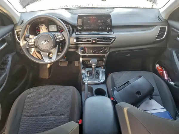 KNDEPCAA5M7230642 2021 KIA SELTOS - Image 8