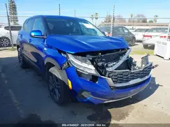KNDEPCAA5N7250956 2022 KIA SELTOS