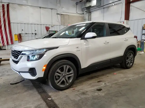 KNDEPCAA5N7281608 2022 KIA SELTOS - Image 1