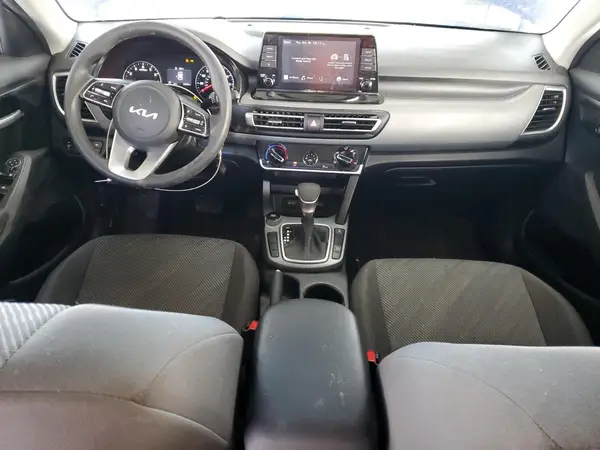 KNDEPCAA5N7289353 2022 KIA SELTOS - Image 8