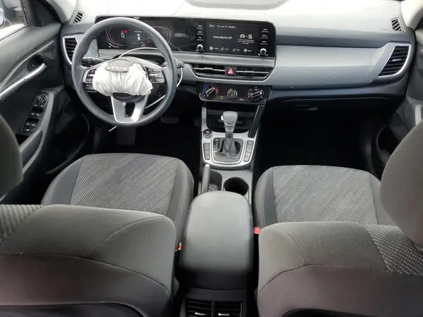KNDEPCAA5R7583647 2024 KIA SELTOS - Image 8