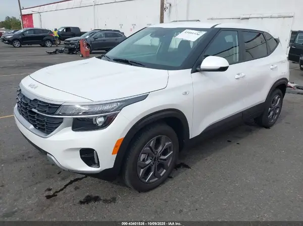 KNDEPCAA5R7604822 2024 KIA SELTOS - Image 2
