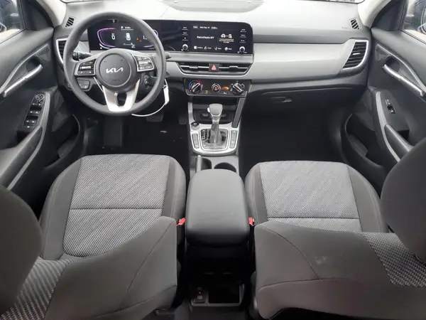 KNDEPCAA5S7786897 2025 KIA SELTOS - Image 8