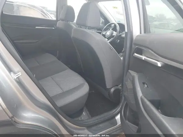 KNDEPCAA6M7082212 2021 KIA SELTOS - Image 8