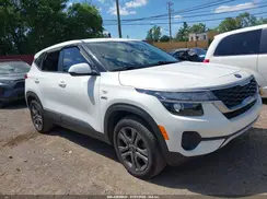 KNDEPCAA6M7145602 2021 KIA SELTOS