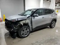 KNDEPCAA6M7164098 2021 KIA SELTOS