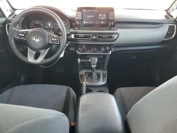 KNDEPCAA6M7211436 2021 KIA SELTOS - Image 8
