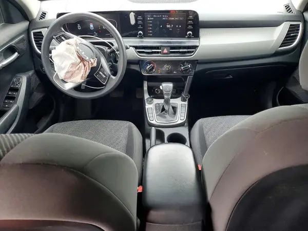 KNDEPCAA6R7503420 2024 KIA SELTOS - Image 8