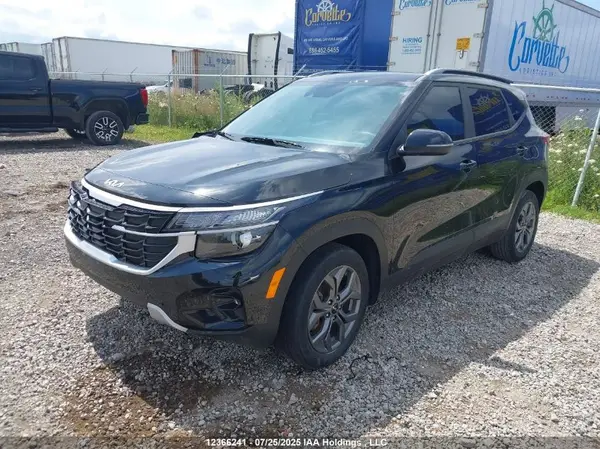 KNDEPCAA6R7573631 2024 KIA SELTOS - Image 2
