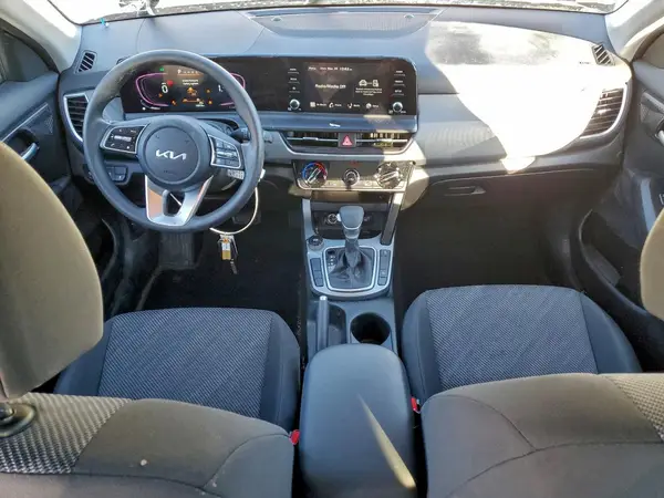 KNDEPCAA6S7730466 2025 KIA SELTOS - Image 8