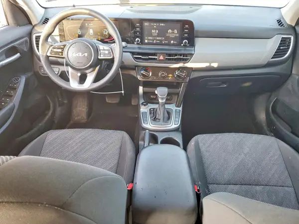 KNDEPCAA6S7735182 2025 KIA SELTOS - Image 8