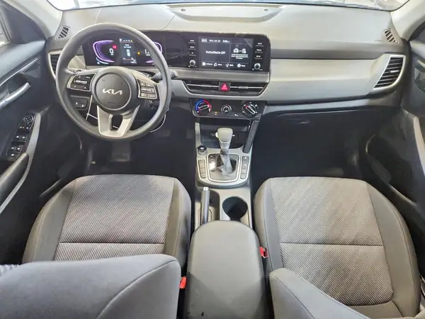 KNDEPCAA6S7816487 2025 KIA SELTOS - Image 8