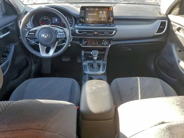 KNDEPCAA7M7044472 2021 KIA SELTOS - Image 8