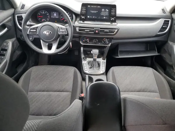 KNDEPCAA7M7046223 2021 KIA SELTOS - Image 8