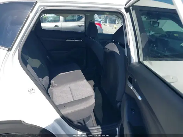 KNDEPCAA7M7049168 2021 KIA SELTOS - Image 8
