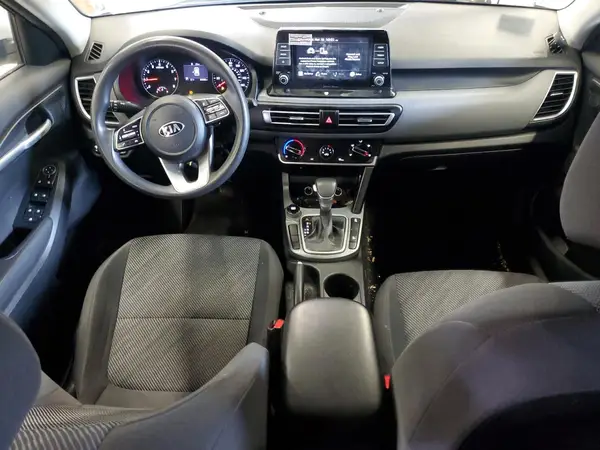 KNDEPCAA7M7062275 2021 KIA SELTOS - Image 8