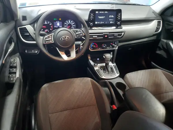 KNDEPCAA7M7118909 2021 KIA SELTOS - Image 8