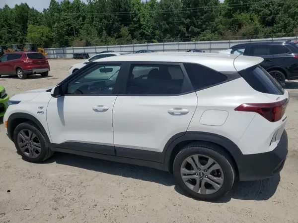 KNDEPCAA7M7189933 2021 KIA SELTOS - Image 2