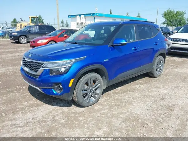 KNDEPCAA7M7205256 2021 KIA SELTOS - Image 2