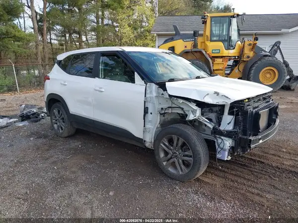 KNDEPCAA7M7213292 2021 KIA SELTOS - Image 1