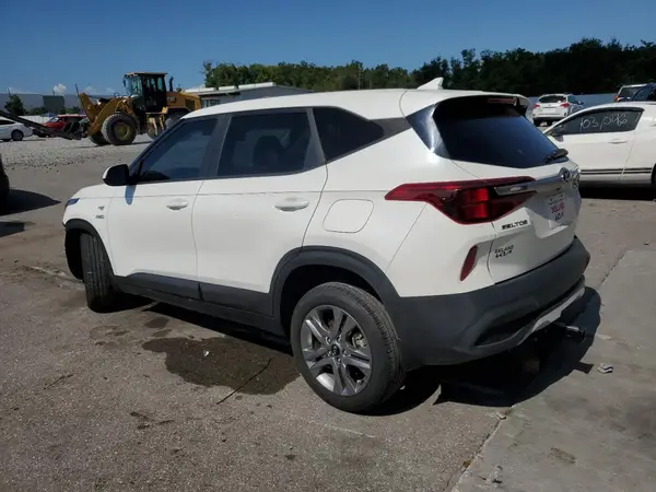 KNDEPCAA7M7216029 2021 KIA SELTOS - Image 2