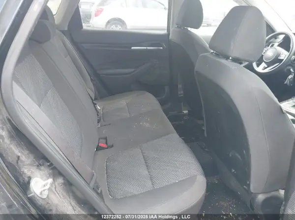 KNDEPCAA7M7217097 2021 KIA SELTOS - Image 8