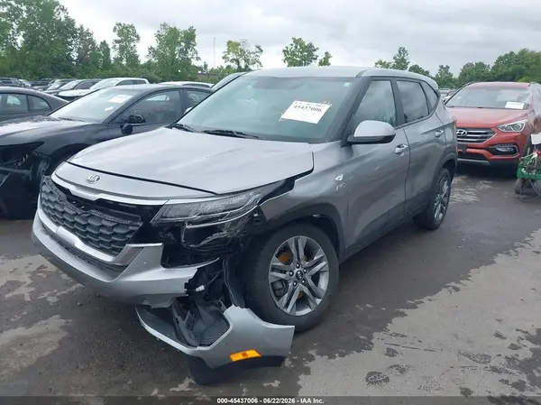 KNDEPCAA7M7220758 2021 KIA SELTOS - Image 2