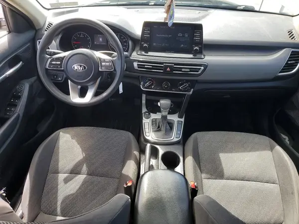 KNDEPCAA7M7223594 2021 KIA SELTOS - Image 8