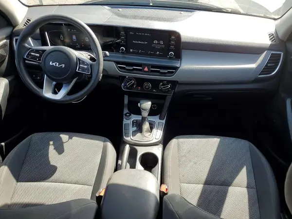 KNDEPCAA7R7474915 2024 KIA SELTOS - Image 8