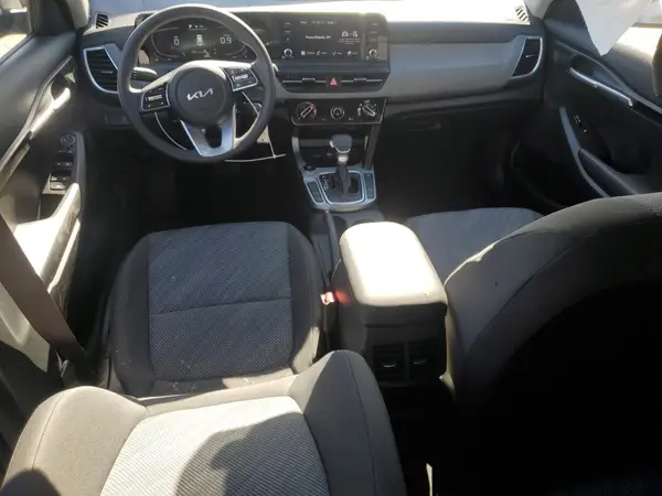 KNDEPCAA7S7787467 2025 KIA SELTOS - Image 8