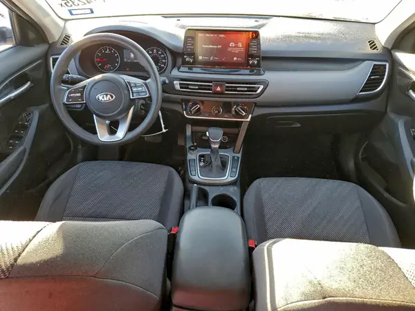 KNDEPCAA8M7094426 2021 KIA SELTOS - Image 8