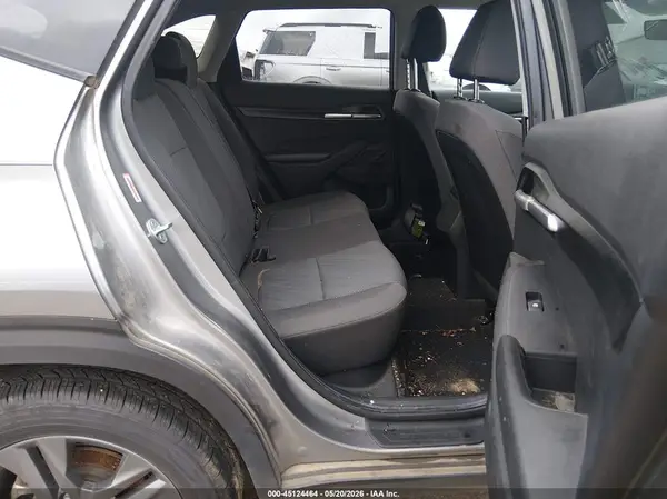KNDEPCAA8M7106235 2021 KIA SELTOS - Image 8