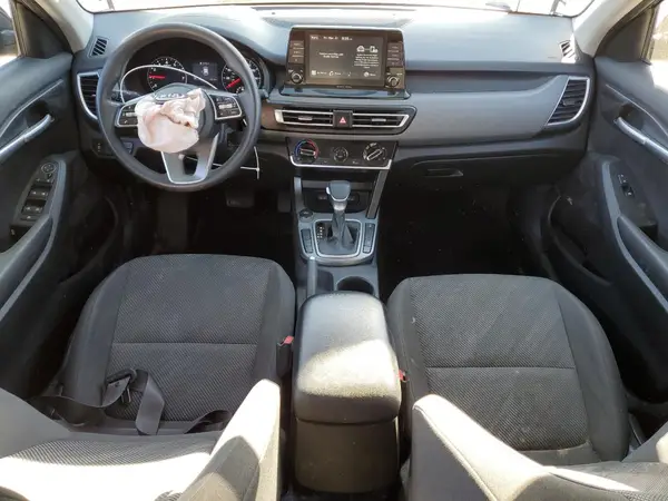 KNDEPCAA8M7107241 2021 KIA SELTOS - Image 8