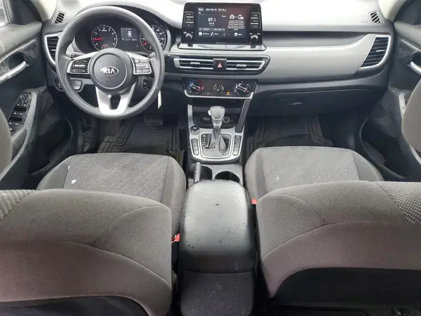 KNDEPCAA8M7107286 2021 KIA SELTOS - Image 8