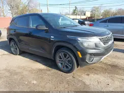 KNDEPCAA8M7110382 2021 KIA SELTOS