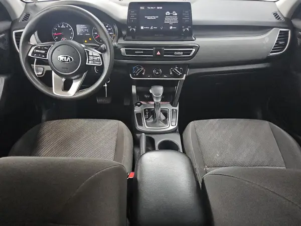 KNDEPCAA8M7155516 2021 KIA SELTOS - Image 8
