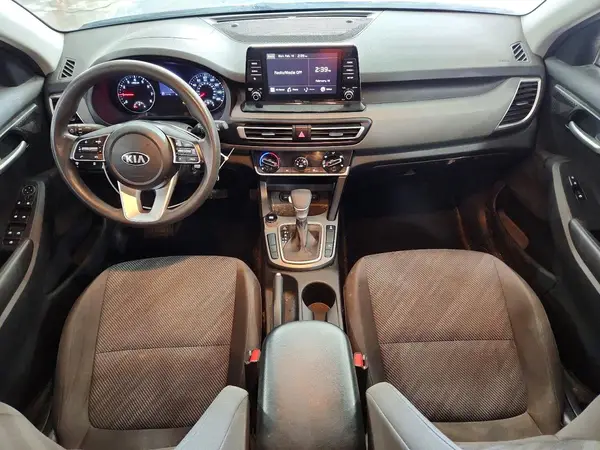 KNDEPCAA8M7210255 2021 KIA SELTOS - Image 8