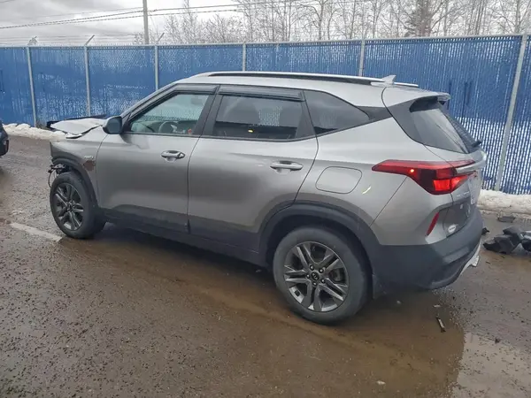 KNDEPCAA8M7216525 2021 KIA SELTOS - Image 2