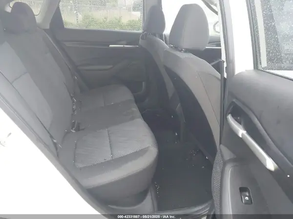 KNDEPCAA8N7288438 2022 KIA SELTOS - Image 8