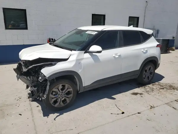 KNDEPCAA8R7499239 2024 KIA SELTOS - Image 1