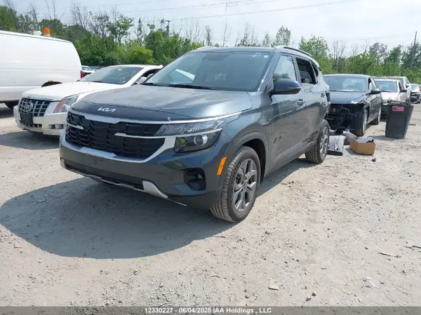 KNDEPCAA8R7503595 2024 KIA SELTOS - Image 2