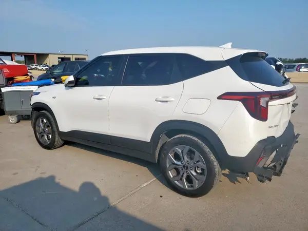 KNDEPCAA8R7525063 2024 KIA SELTOS - Image 2